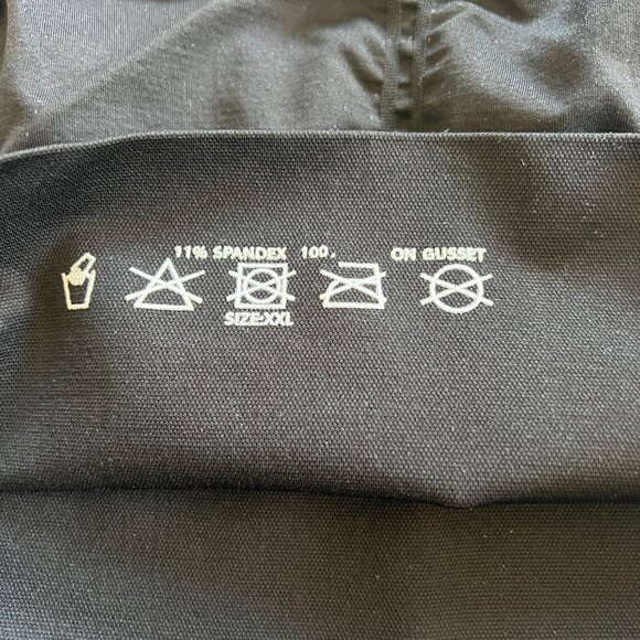 Carnival Mid-Waist Brief Seamless Shapewear XXL Back - Picture 11 of 14